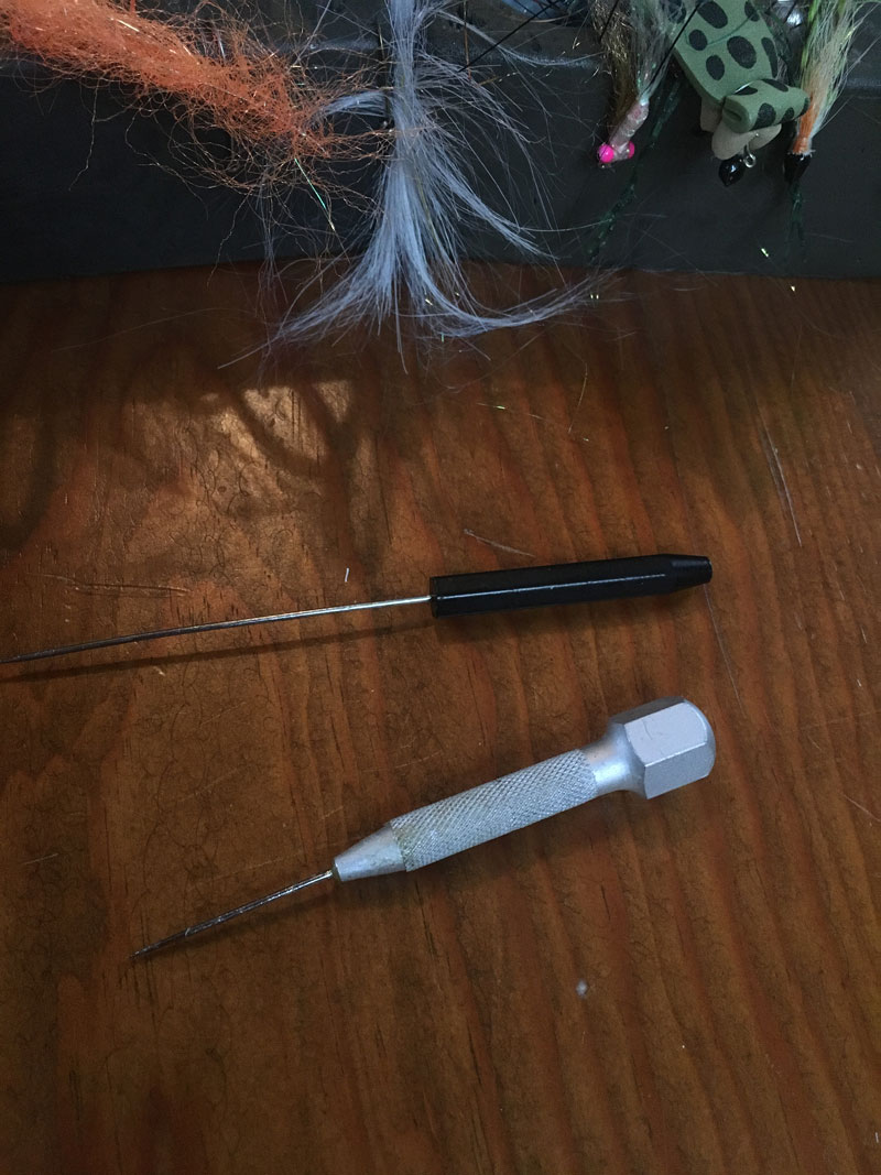 Two of our most used bodkins. Notice the black handle doubles as a half hitch tool.